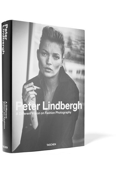peter lindbergh a different vision on fashion photography
