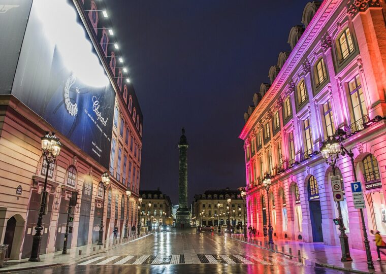 La place Vendôme à Paris, où Chaumet occupe le numéro 12