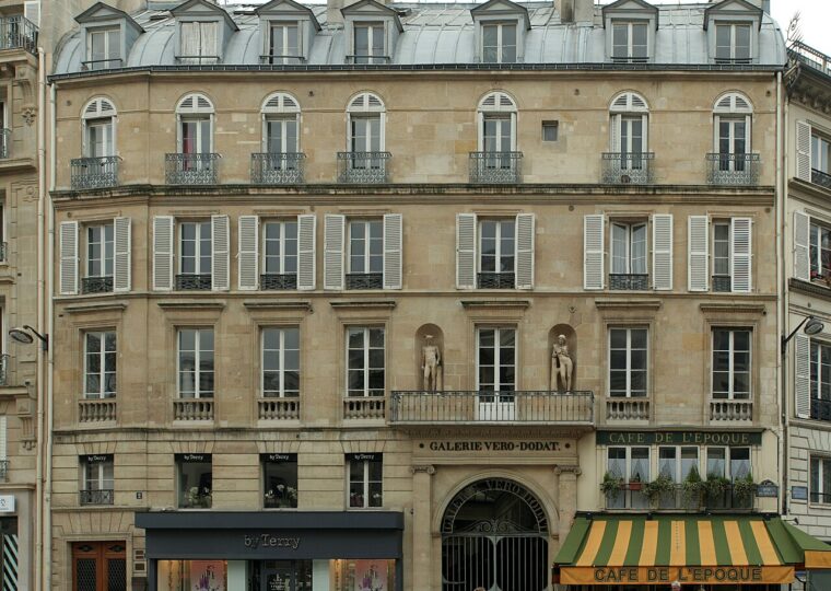 La galerie Véro-Dodat, où Christian Louboutin ouvrit sa première boutique en 1991