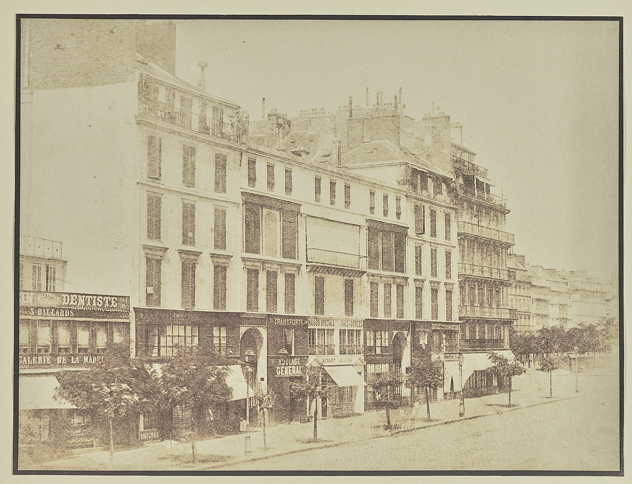 La rue Royale à Paris photographiée par Hippolyte Bayard au XIXe siècle