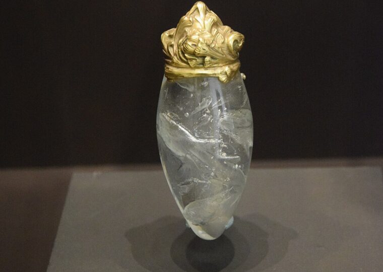 Un flacon à senteur de René Lalique conservé au musée d'Orsay