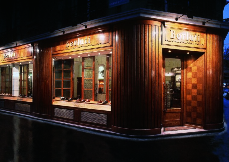 La boutique Berluti, rue Marbeuf à Paris