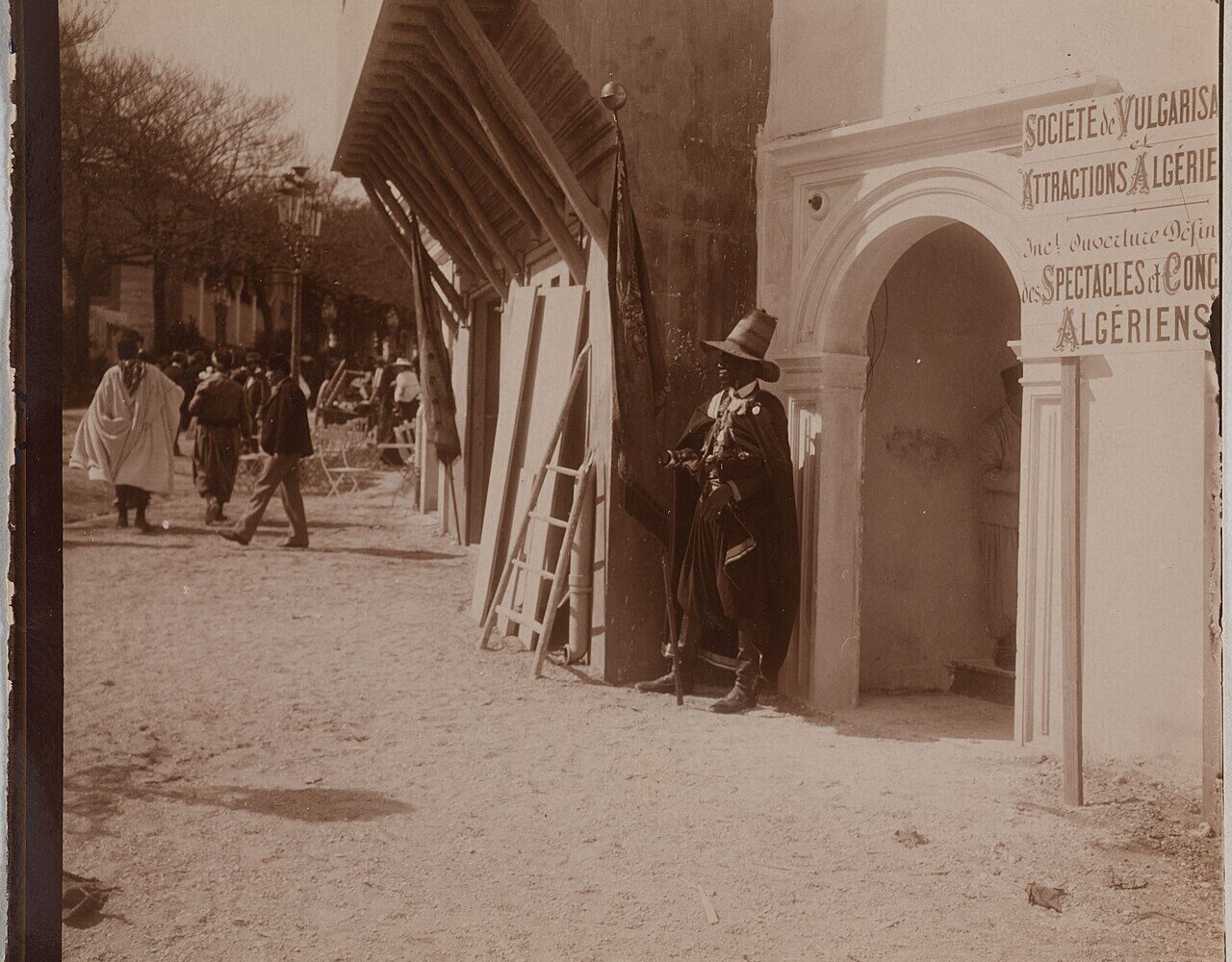 La rue d'Alger, dans le 1er arrondissement de Paris, siège de la maison