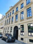 La rue d'Aguesseau, où se cache le spa Shiseido des Jardins du Faubourg