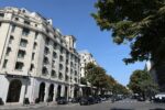L'avenue George-V, où le Bulgari Hôtel cache ses thermes romains