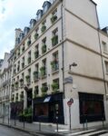 La façade de l'hôtel d'Aubusson, 33 rue Dauphine, à Paris