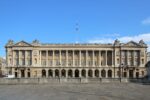 L'Hôtel de la Marine, place de la Concorde, où s'ouvre la table Mimosa