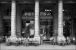 La terrasse du café Le Nemours, place Colette à Paris