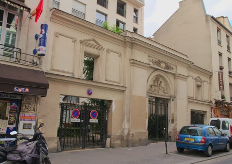 La rue de la Roquette, où Harvest sert sa moisson de cafés