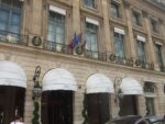 L'Hôtel Ritz, place Vendôme, dont le grand jardin accueille la terrasse Espadon