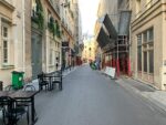 La rue Chabanais, où se niche le salon de thé Tomo
