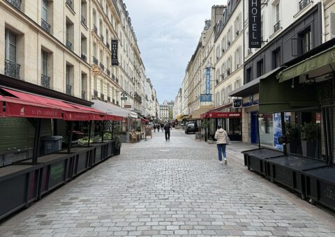 La rue Cler, marché à ciel ouvert du 7e, nouvelle adresse de Petibon