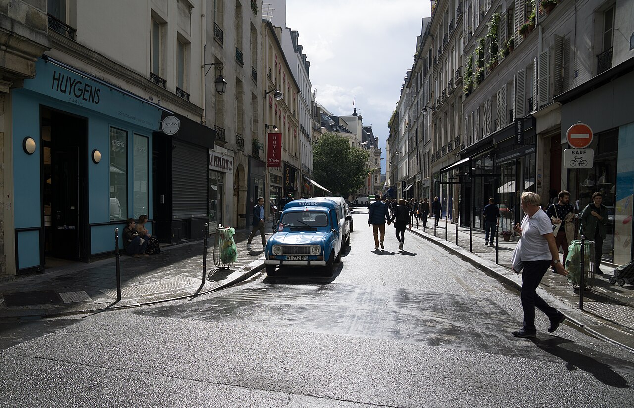 La rue du Temple, dans le Marais, où se cache la cour de GrandCoeur