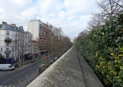 Les jardins suspendus de la coulée verte René-Dumont
