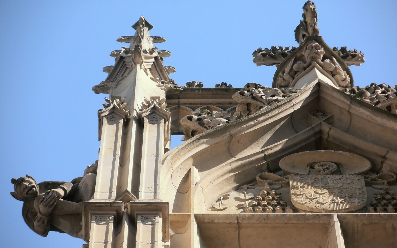 L'hôtel de Sens, écrin de la bibliothèque Forney