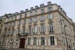 La rue de Vaugirard, à hauteur du Pont Traversé et du Luxembourg