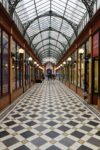 Le passage des Princes à Paris, sous sa verrière