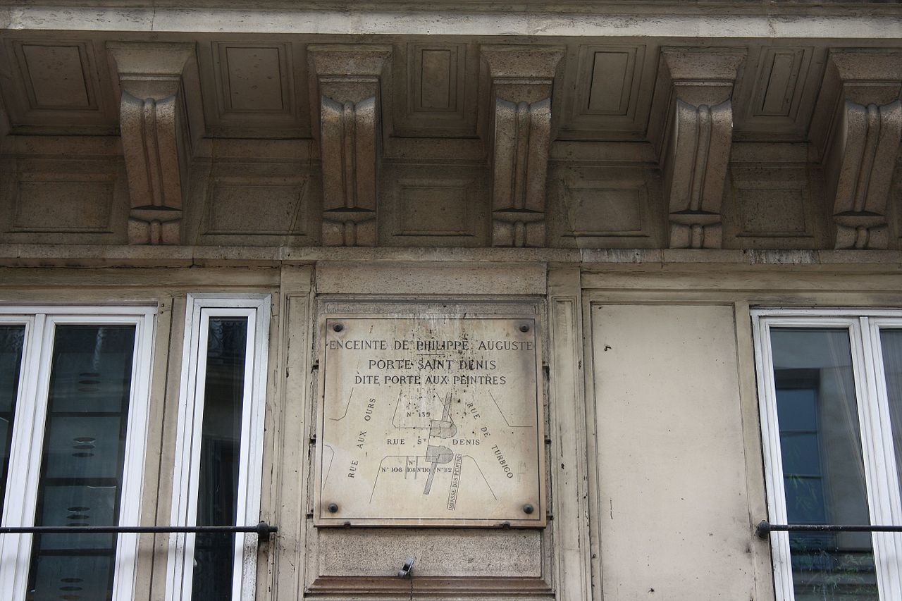 La rue Saint-Denis, à l'entrée du passage du Grand-Cerf, où s'ouvre Nami