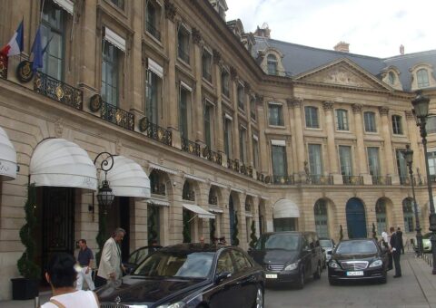 L'Hôtel Ritz et la place Vendôme à Paris, écrin du Ritz Bar