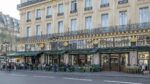 La terrasse du Café de la Paix face à l'Opéra Garnier