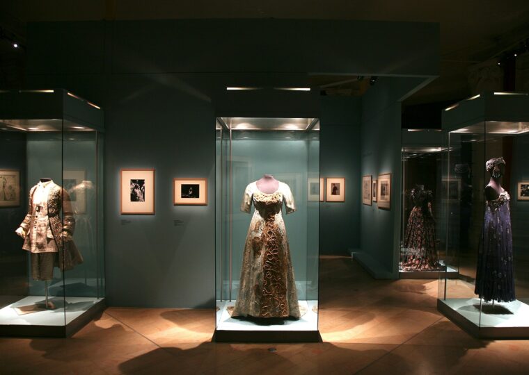 Le palais Garnier, dont le pavillon de l'Empereur abrite la bibliothèque-musée de l'Opéra
