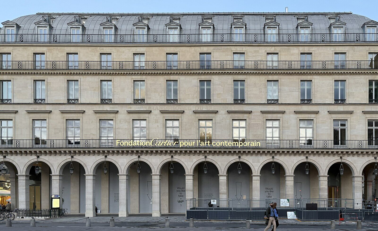 Le nouveau bâtiment de la Fondation Cartier, place du Palais-Royal, réinventé par Jean Nouvel