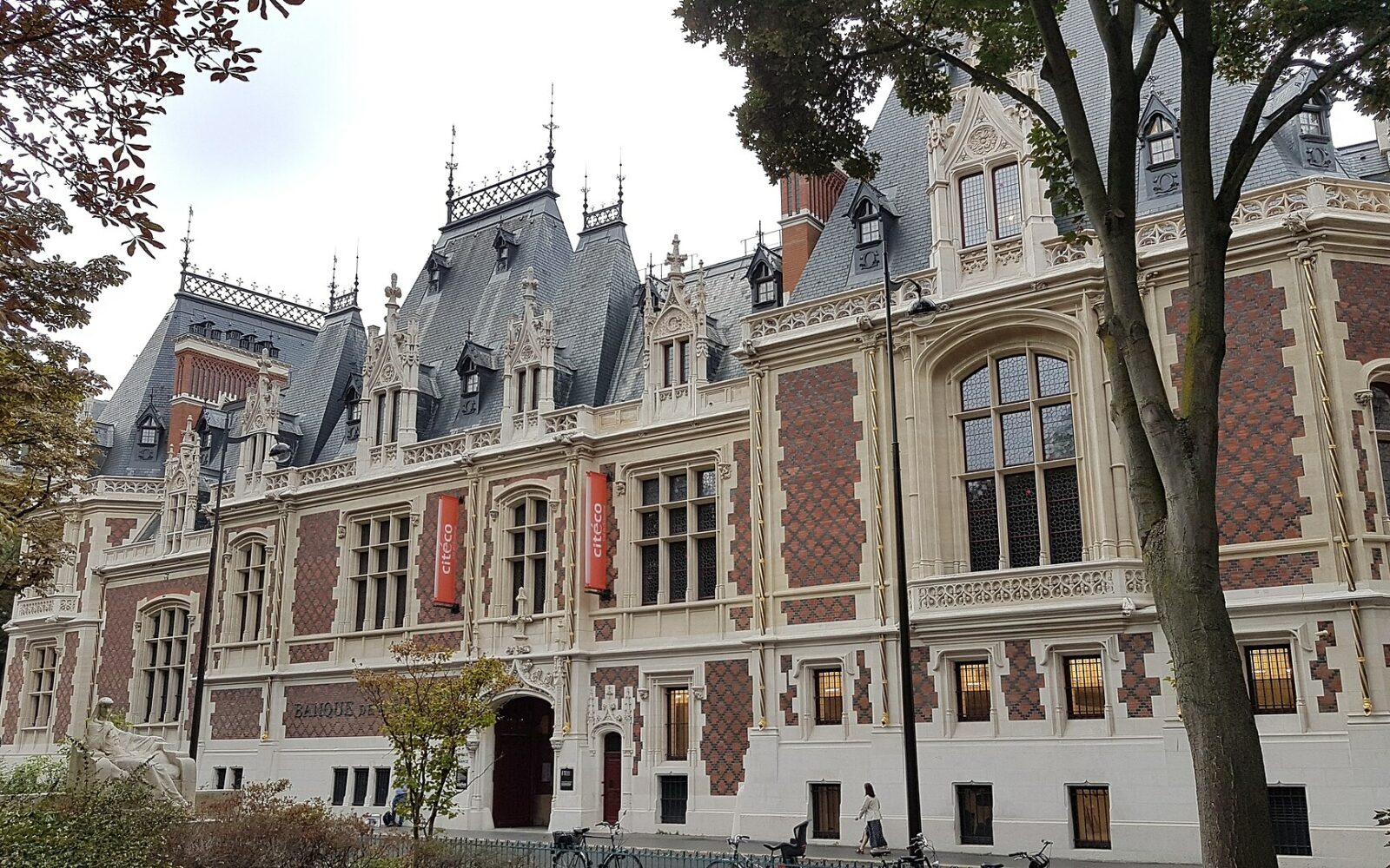 L'hôtel Gaillard, château néo-Renaissance de la Cité de l'Économie