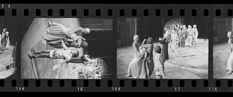 La façade néoclassique de l'Odéon-Théâtre de l'Europe