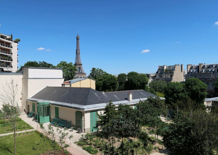 Le pavillon de la Maison de Balzac et son jardin, rue Raynouard