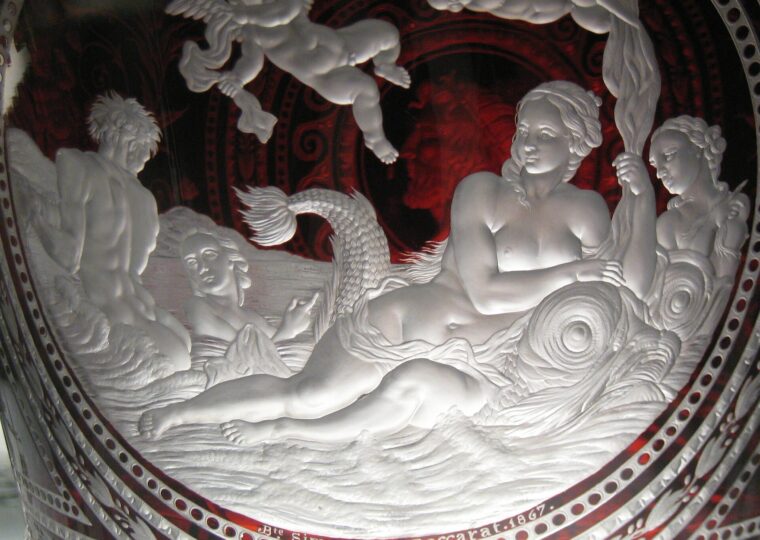 L'hôtel de Marie-Laure de Noailles, écrin de la galerie-musée Baccarat