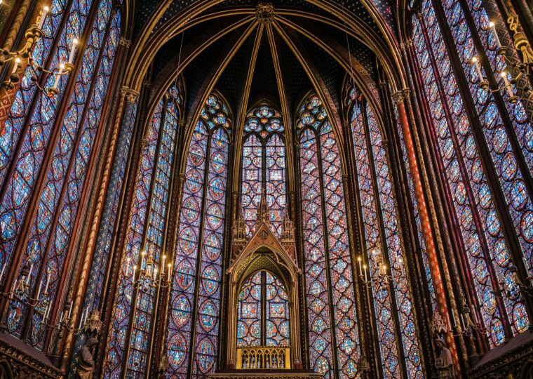 Les verrières de la chapelle haute de la Sainte-Chapelle
